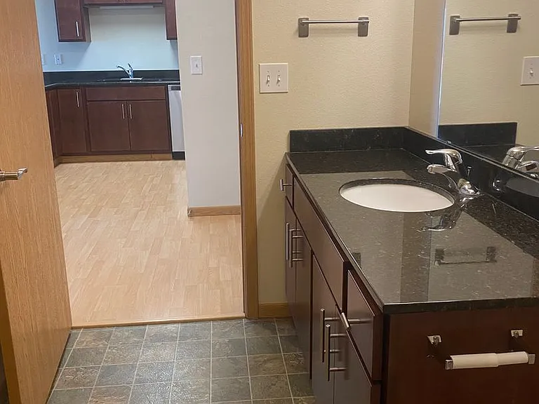 West Lake III Apartments — Photo 96