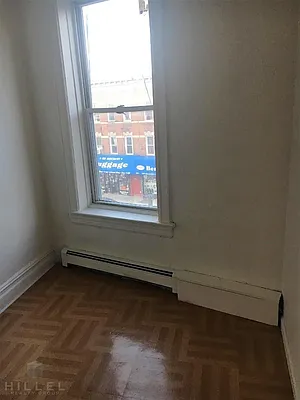 Rented by Hillel Realty Group | media 11