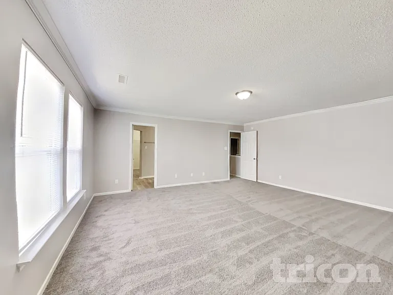 8432 Centenary Dr — Photo 11
