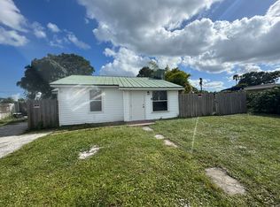 2582 Victoria Dr NE, Palm Bay, FL 32905