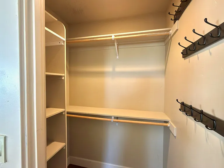7800 Sierra Dr — Photo 19