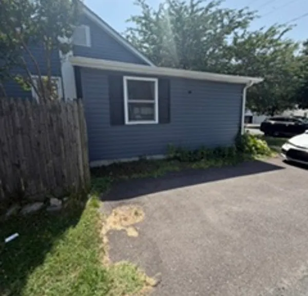 237 Asbury Rd — Photo 11