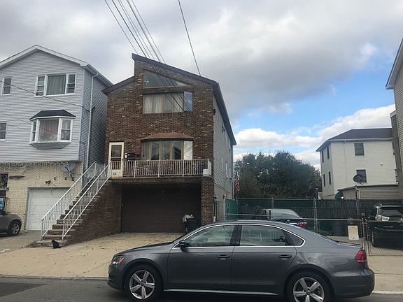 3rd image of 104 Williams Ave