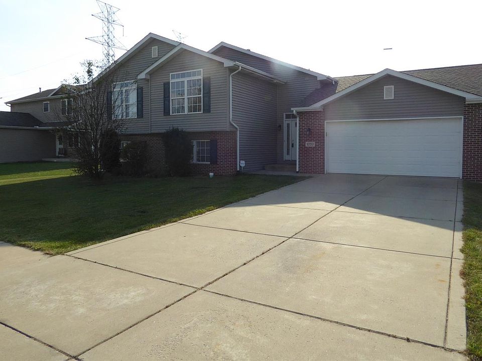 1st image of 1020 Metz Ct
