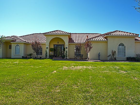 2nd image of 102 Appaloosa Ct