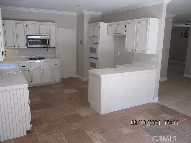32059 Meadow Wood Ln — Photo 9