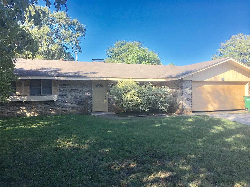1st image of 205 E Carolanne Blvd