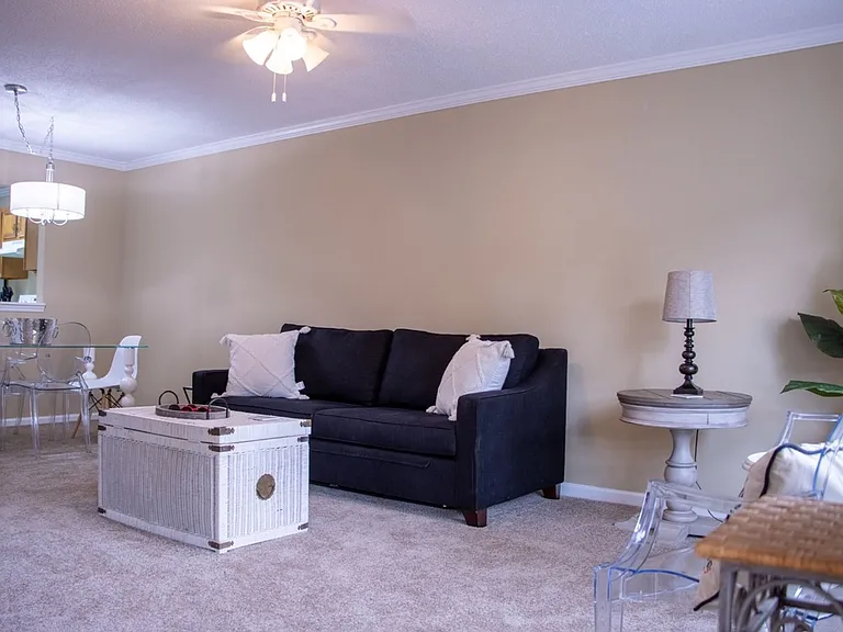 170 Northview Dr #6 — Photo 11