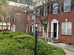 1080 Bedford St APT 4B, Stamford, CT 06905
