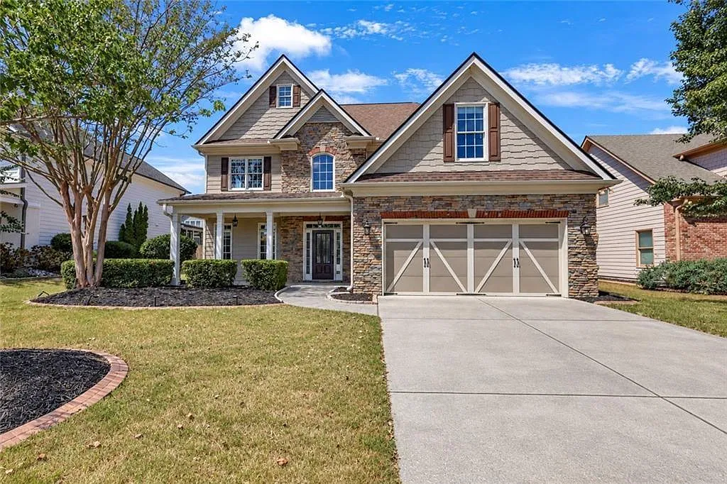 4 bed, 3.5 bath, 3197 sqft, $2,700 — Photo 1