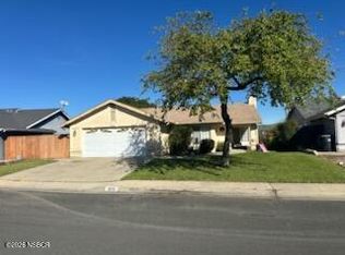1659 E Floyd Ct, Santa Maria, CA 93454