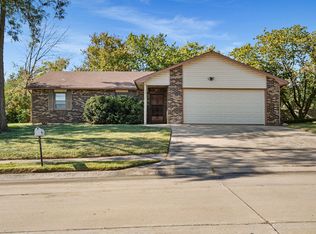 2013 Bridgewater Dr, Columbia, MO 65202