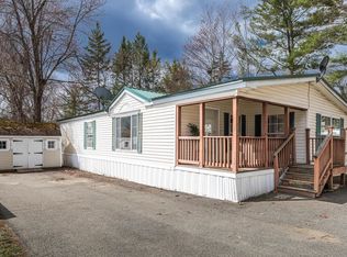 801 Nottingham Dr #801, Exeter, NH 03833