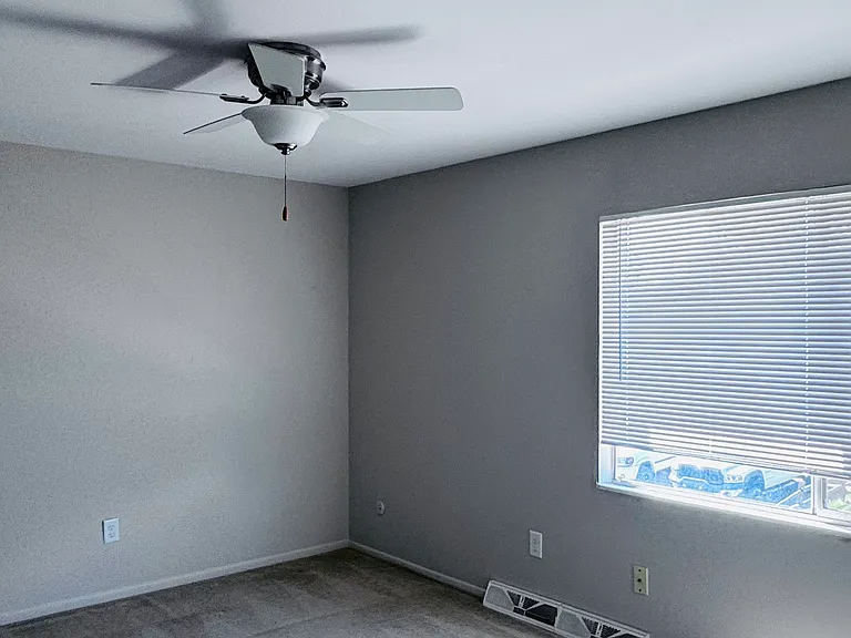 2720 Leisure Dr #4 — Photo 8