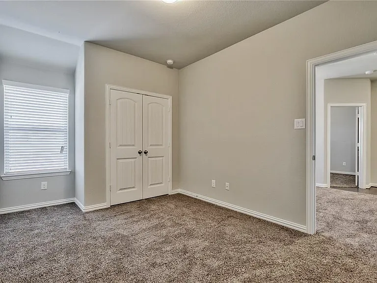 426 George Dr — Photo 18
