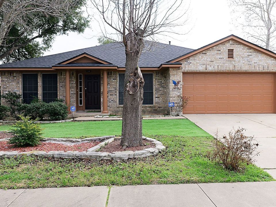 1st image of 1007 Leah Ln