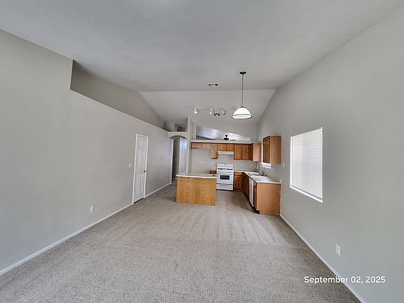 5th image of 632 Pimlico Dr