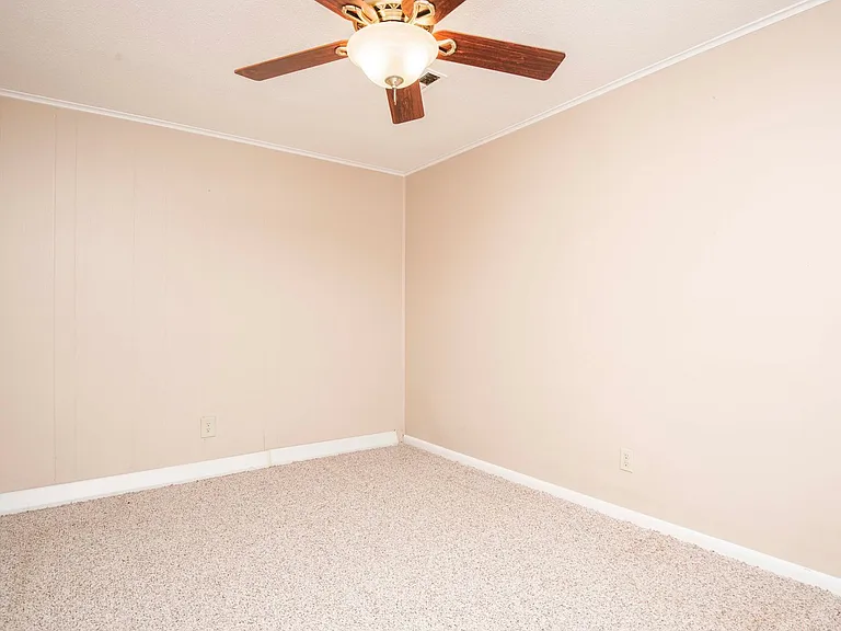 3924 Arline Dr — Photo 49