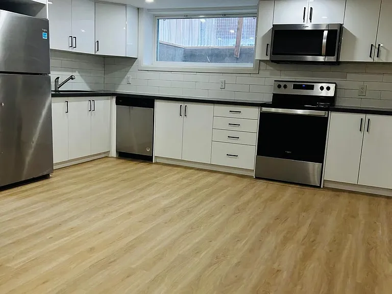 49 Edinburgh Rd #BASEMENT — Photo 6