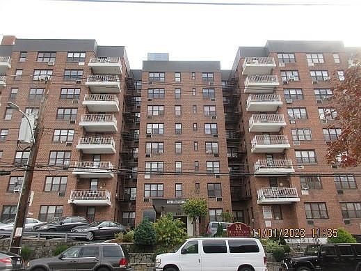 1st image of 632 Warburton Avenue #7G