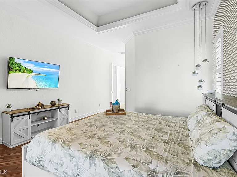 3724 Surfside Blvd — Photo 9