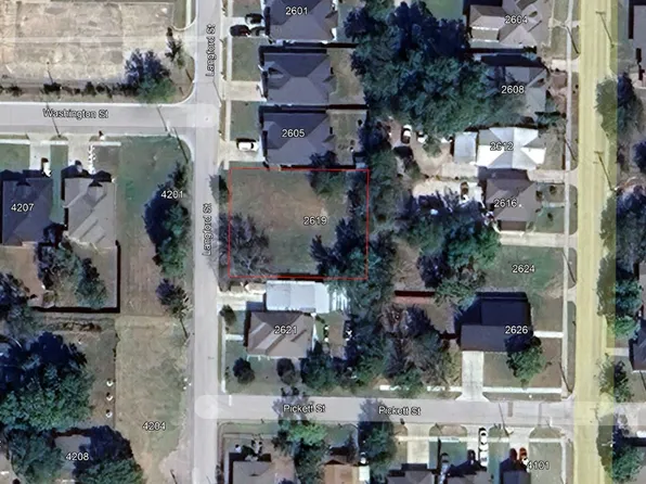 2619 Langford St, Greenville, TX 75401