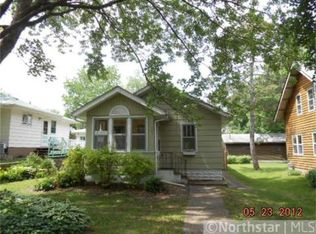 1851 Carl St, Lauderdale, MN 55113