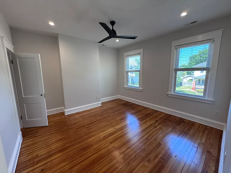 3019 Griffin Ave — Photo 12