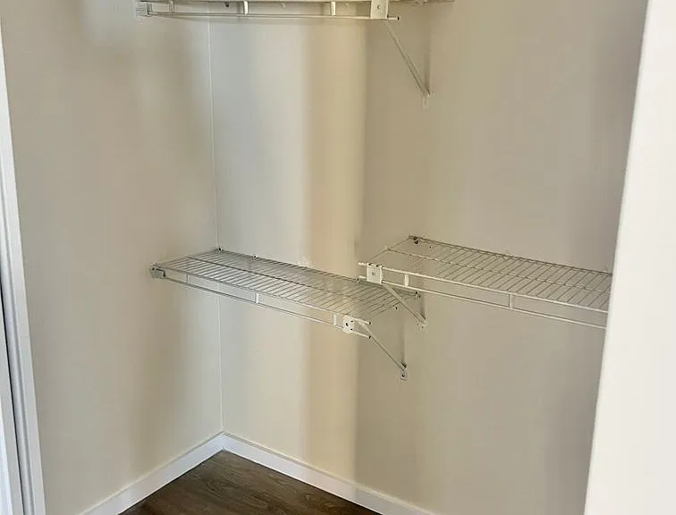 Tuscany Apartments — Photo 7