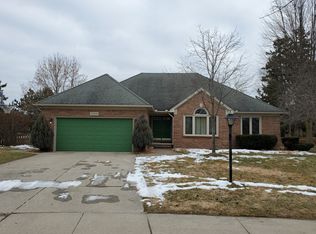 53826 Rachel Ct, Chesterfield, MI 48051