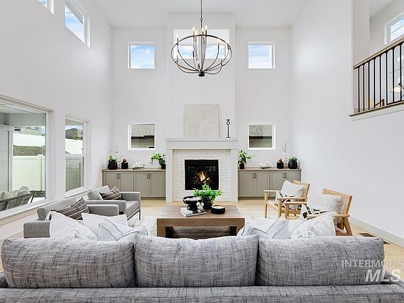 2nd image of 13403 N Tierra Linda Way