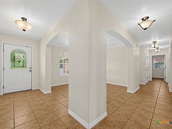 4th image of 2203 Excel Dr