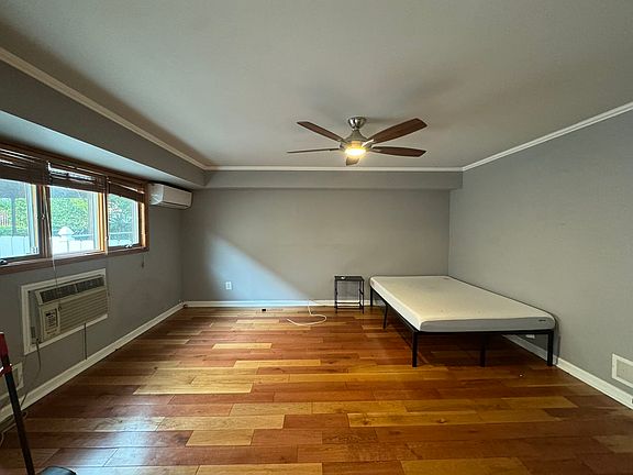 3rd image of 23 Leason Pl #1