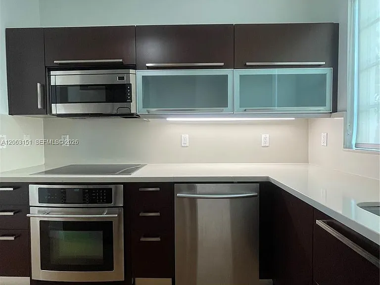 2021 Meridian Ave #12 — Photo 9