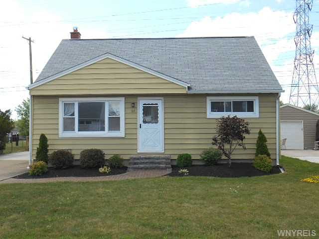 1st image of 22 W Melcourt Dr