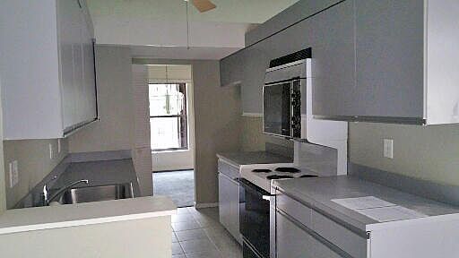 4th image of 5272 Bolero Cir