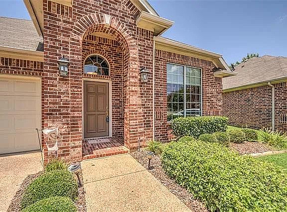 2nd image of 2684 Britany Cir