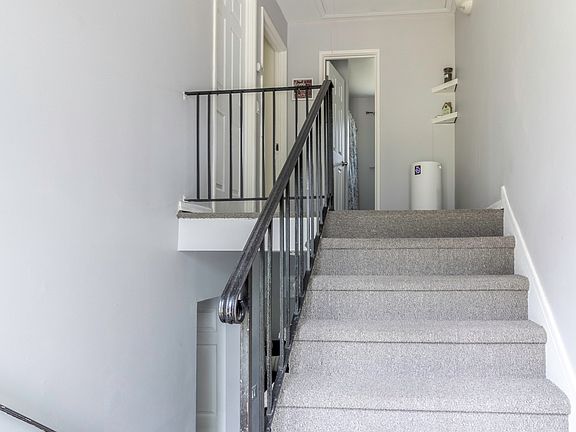 2nd image of 11 Cedarbrook Townhouse Road #11