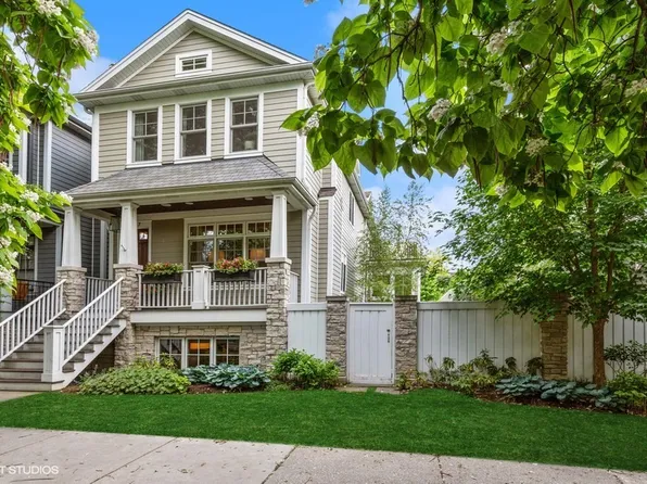 2217 W Cullom Ave, Chicago, IL 60618