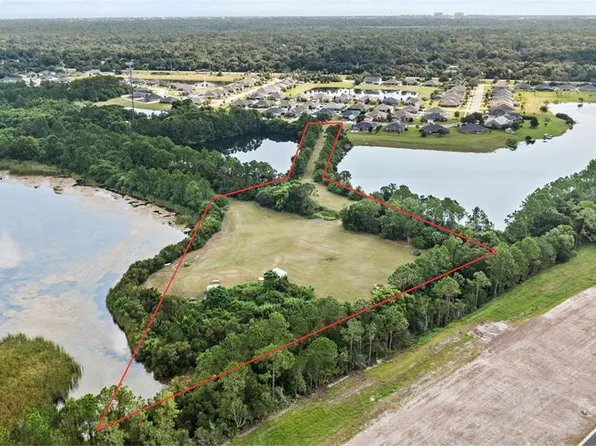 38 Eagle Lake Dr, Flagler Beach, FL 32136