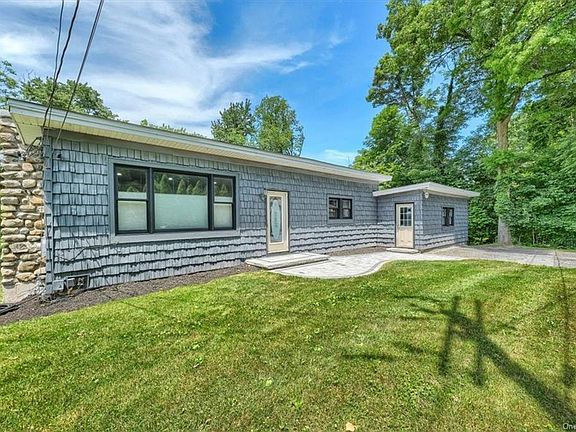2nd image of 585 Shore Dr