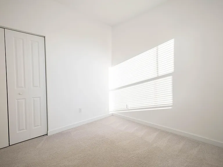 4985 Navali Dr — Photo 11