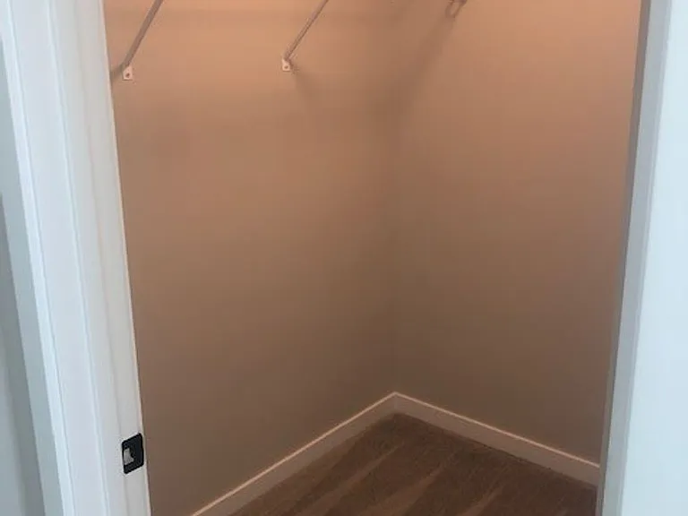 311 SW Brookside Dr — Photo 11