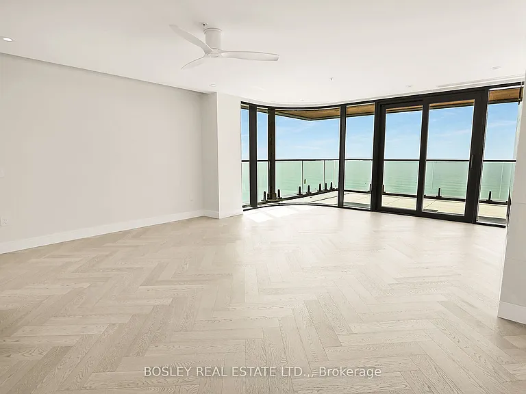 3823 Terrace Ln #304 — Photo 12