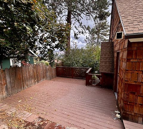 4th image of 320 S Rogers St
