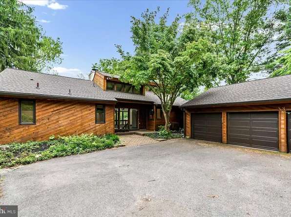 70 Heyburn Rd, Chadds Ford, PA 19317