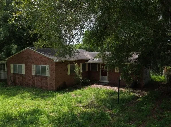 1418 W Perdiz St, Tampa, FL 33612