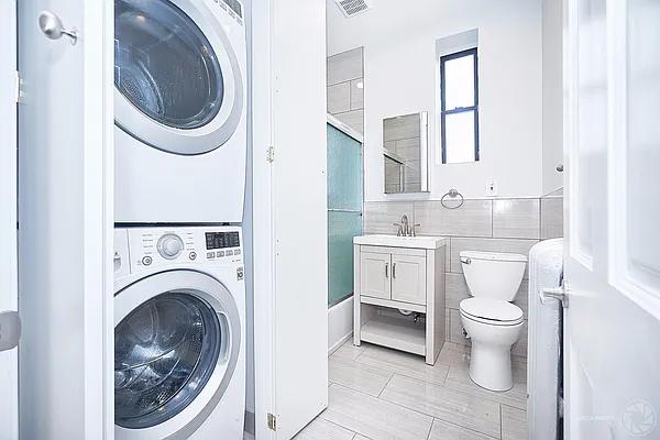 Rented by Keller Williams NYC | media 25