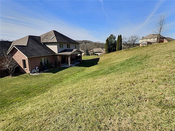 4th image of 9063 Abbey Ln