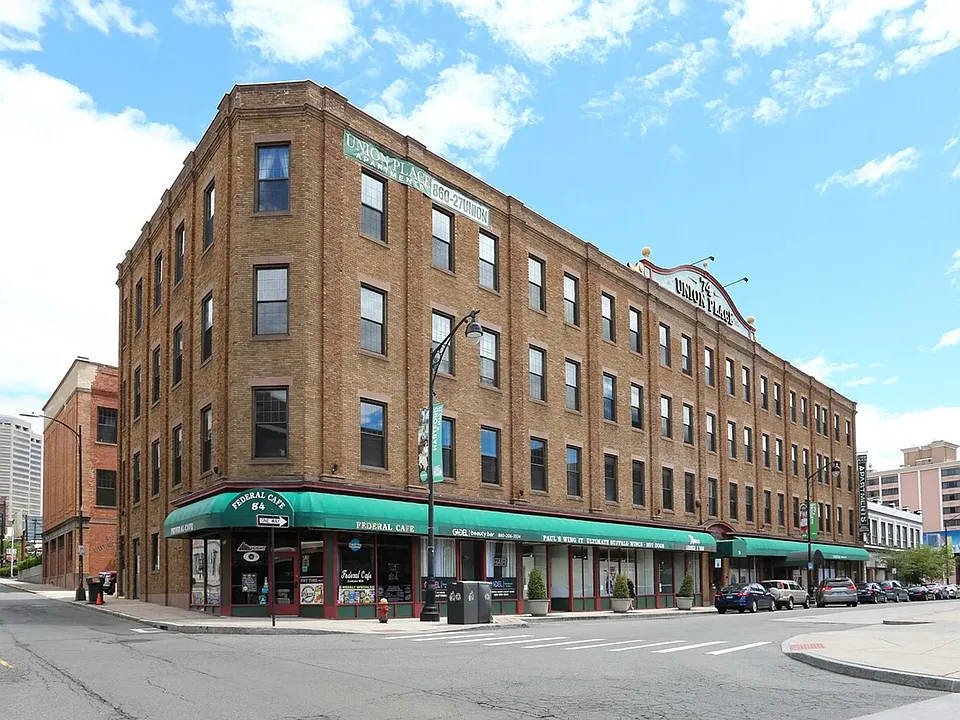 73 Union Pl #416